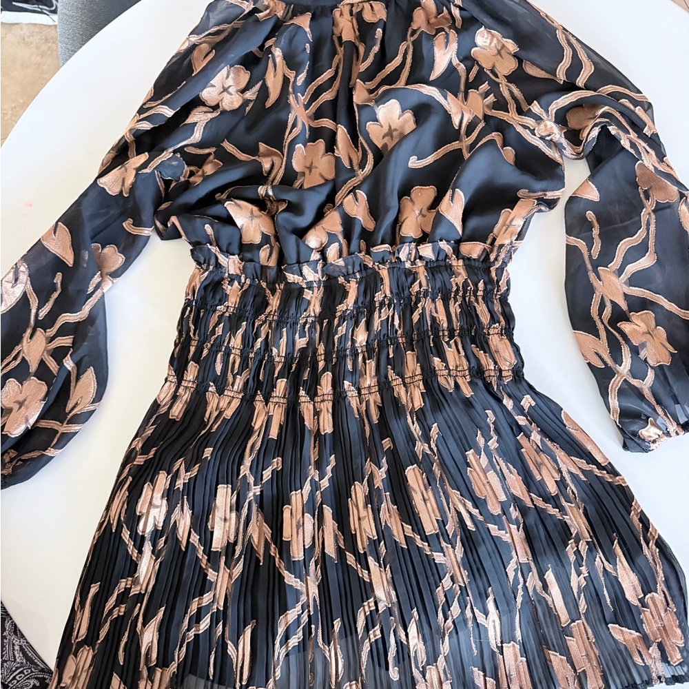 Current Air Black and Gold Floral Long Sleeve Dress